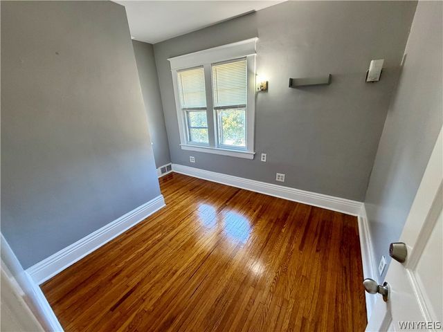 114 Winspear Avenue, Buffalo, NY 14214