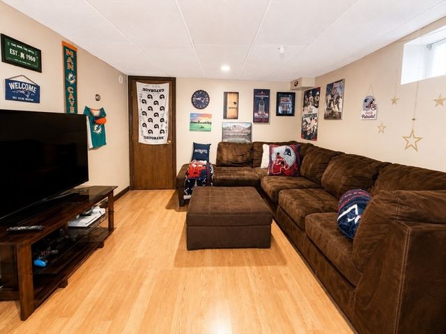 5 Vermont Ave., Saugus, MA 01906