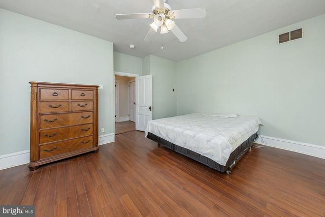 117 GARFIELD AVE, Blackwood, NJ 08012