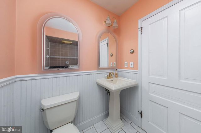 117 GARFIELD AVE, Blackwood, NJ 08012