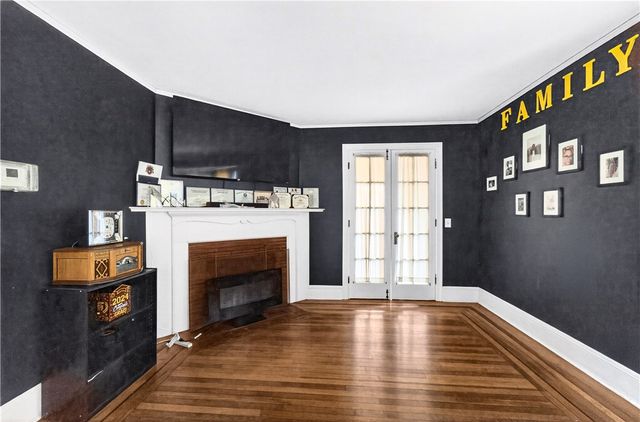 136 Armington Street, Cranston, RI 02910