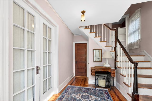 136 Armington Street, Cranston, RI 02910