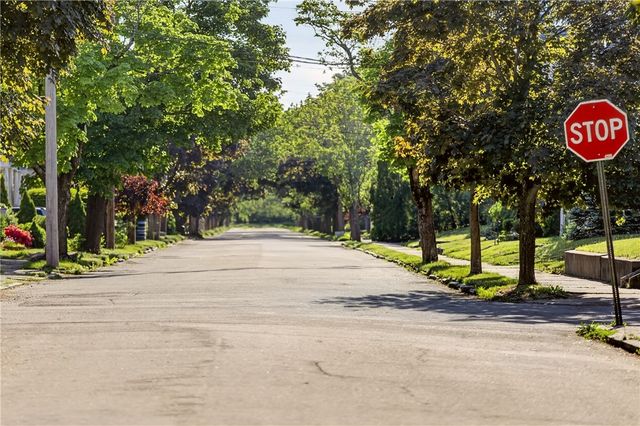 136 Armington Street, Cranston, RI 02910