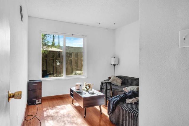 7524 Mctavish Cir, Sacramento, CA 95828