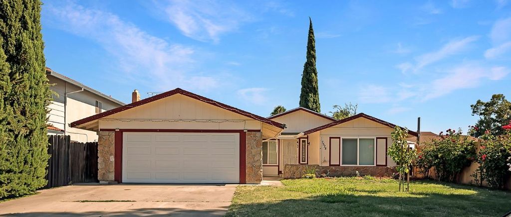 7524 Mctavish Cir, Sacramento, CA 95828
