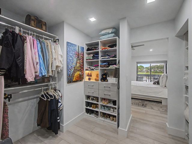 5154 Oakhill Lane 1022, Delray Beach, FL 33484