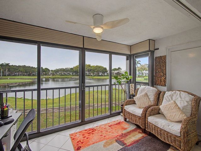 5154 Oakhill Lane 1022, Delray Beach, FL 33484