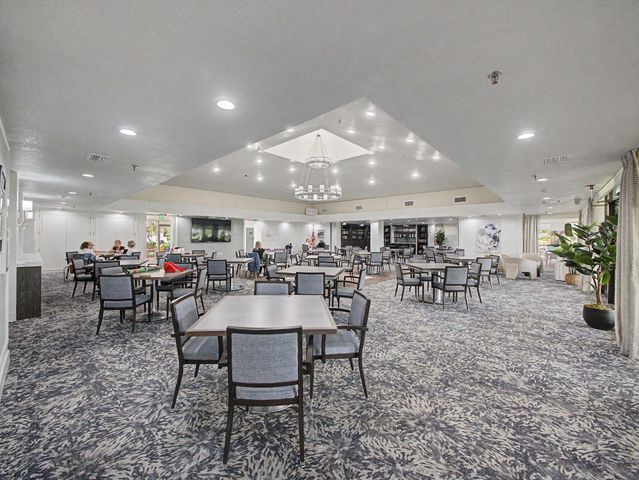 5154 Oakhill Lane 1022, Delray Beach, FL 33484