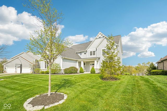 16637 Holly Oak Drive, Westfield, IN 46074