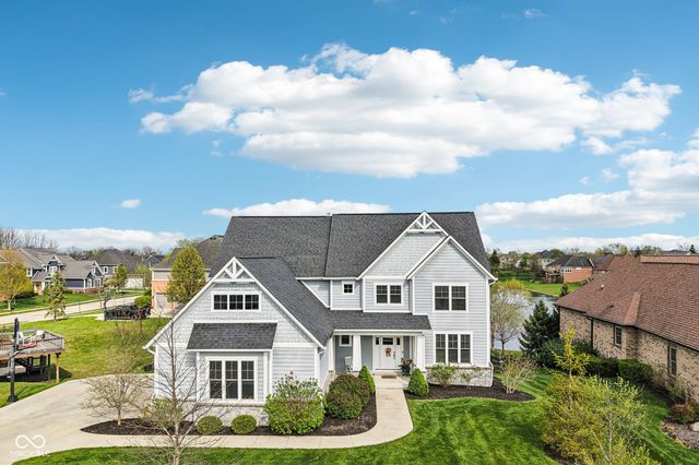 16637 Holly Oak Drive, Westfield, IN 46074