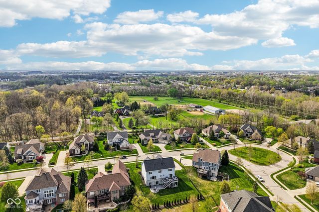 16637 Holly Oak Drive, Westfield, IN 46074