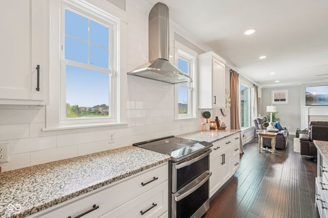 16637 Holly Oak Drive, Westfield, IN 46074