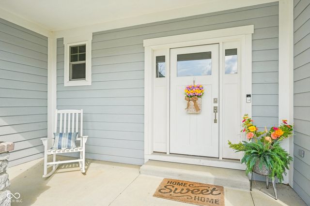 16637 Holly Oak Drive, Westfield, IN 46074