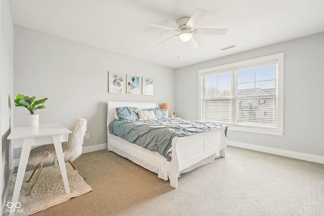 16637 Holly Oak Drive, Westfield, IN 46074