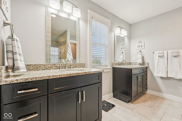 16637 Holly Oak Drive, Westfield, IN 46074