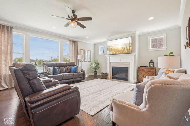 16637 Holly Oak Drive, Westfield, IN 46074