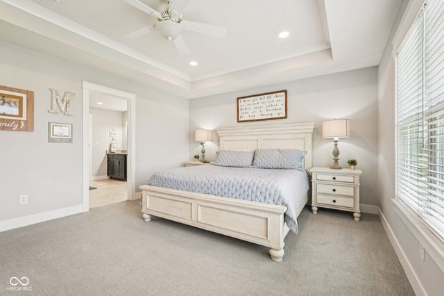 16637 Holly Oak Drive, Westfield, IN 46074