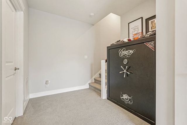 16637 Holly Oak Drive, Westfield, IN 46074