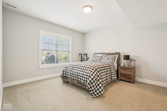 16637 Holly Oak Drive, Westfield, IN 46074