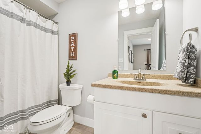 16637 Holly Oak Drive, Westfield, IN 46074