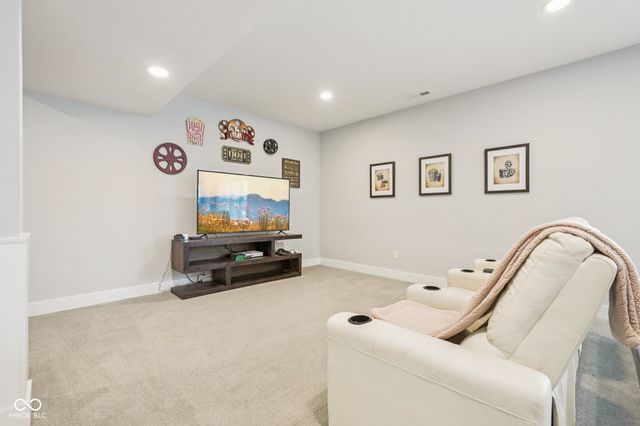 16637 Holly Oak Drive, Westfield, IN 46074