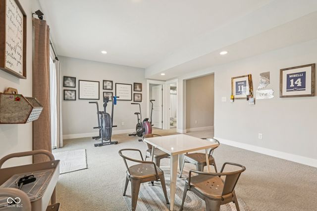 16637 Holly Oak Drive, Westfield, IN 46074
