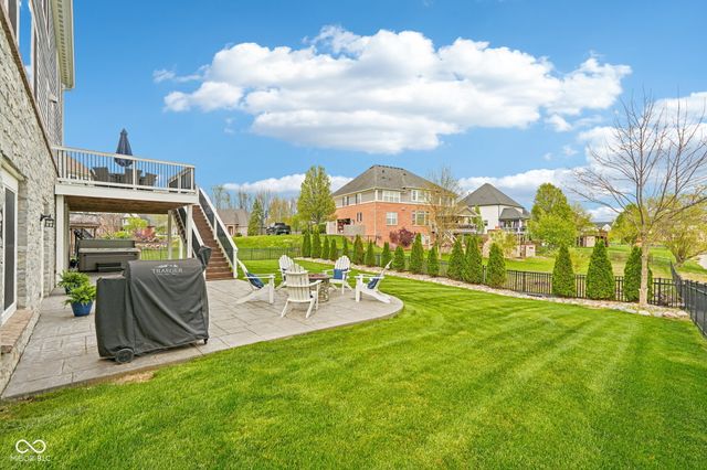 16637 Holly Oak Drive, Westfield, IN 46074