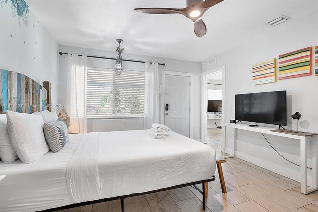 1411 NE 12th St, Fort Lauderdale, FL 33304