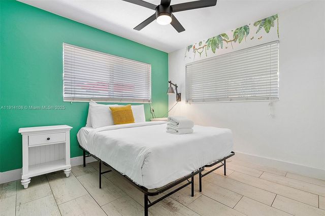 1411 NE 12th St, Fort Lauderdale, FL 33304