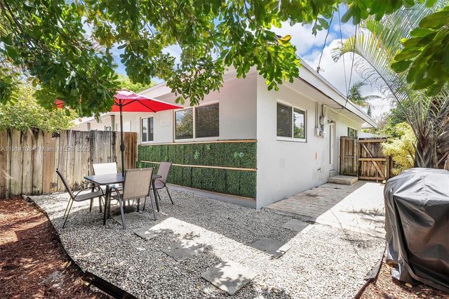 1411 NE 12th St, Fort Lauderdale, FL 33304