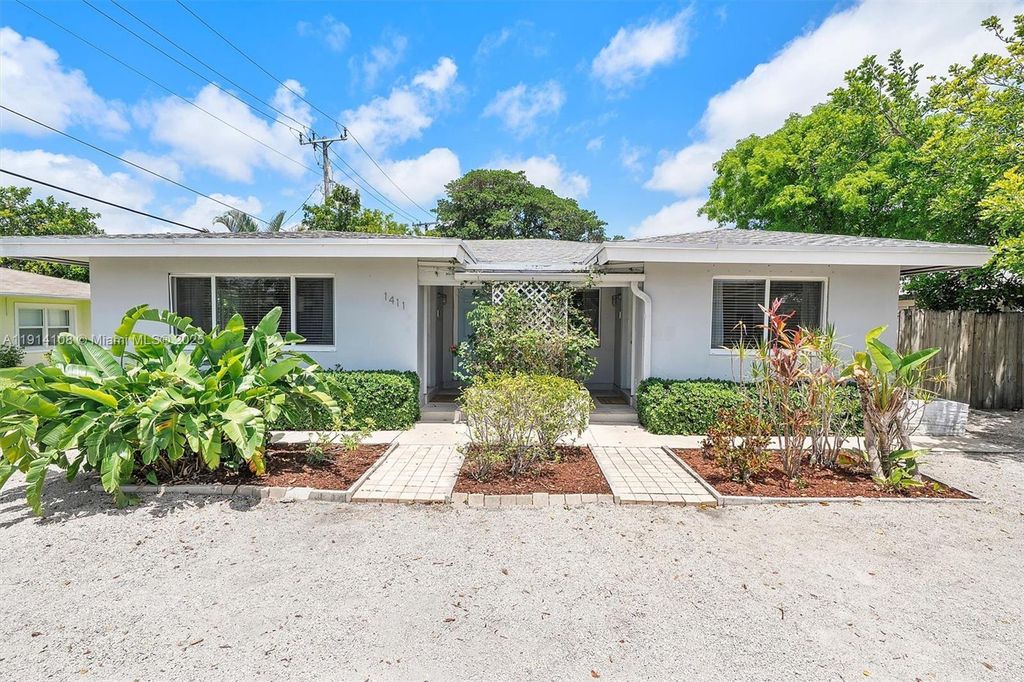 1411 NE 12th St, Fort Lauderdale, FL 33304