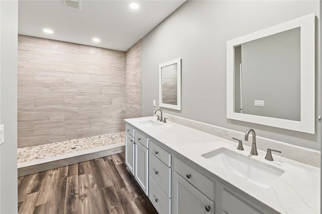 2650 Pleasant View Drive, Troy, OH 45373