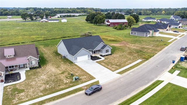 2650 Pleasant View Drive, Troy, OH 45373