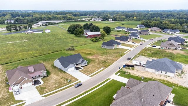 2650 Pleasant View Drive, Troy, OH 45373