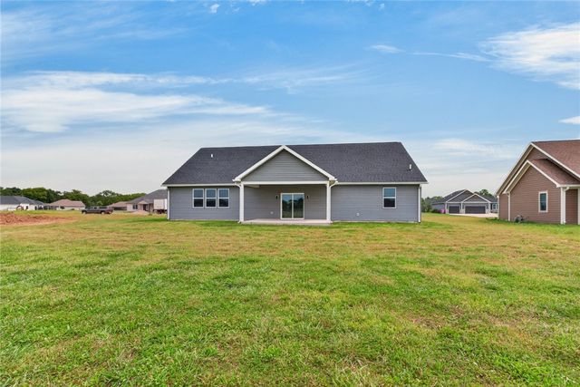 2650 Pleasant View Drive, Troy, OH 45373