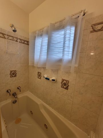 15120 Lincoln Avenue, Harvey, IL 60426