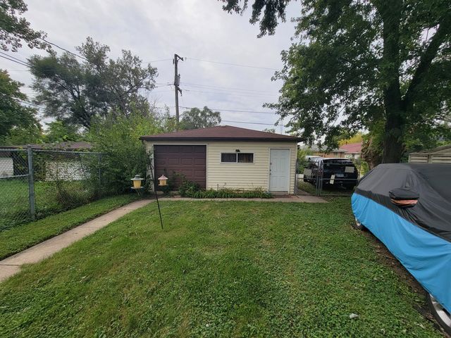 15120 Lincoln Avenue, Harvey, IL 60426