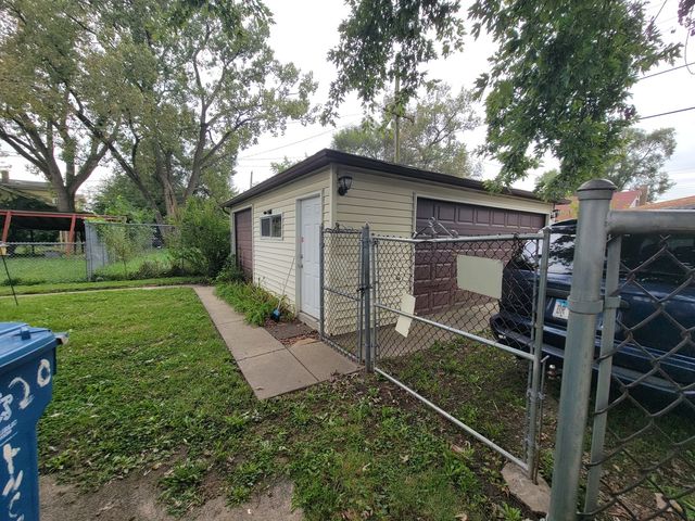 15120 Lincoln Avenue, Harvey, IL 60426