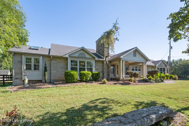 5607 Blevins Gap Rd, Louisville, KY 40272