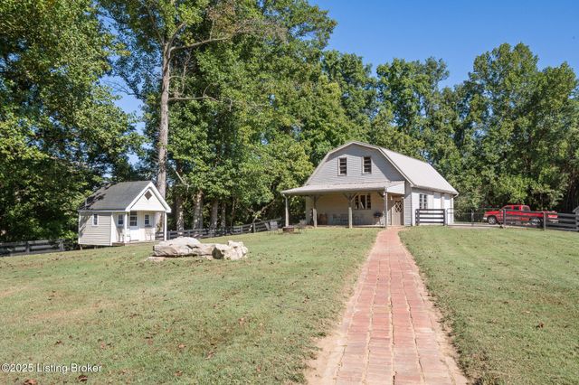 5607 Blevins Gap Rd, Louisville, KY 40272