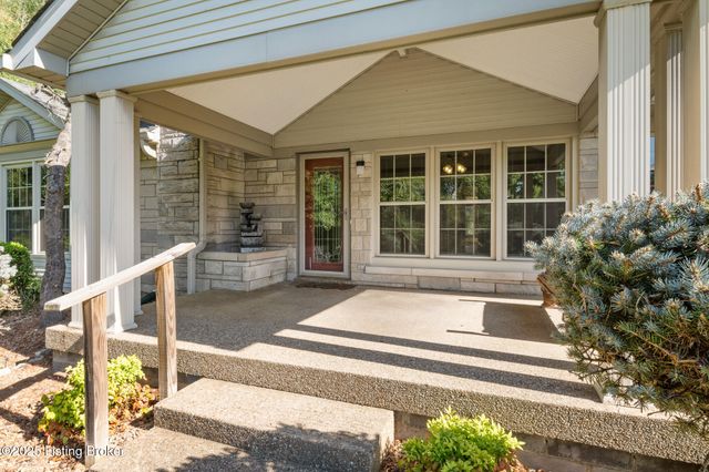 5607 Blevins Gap Rd, Louisville, KY 40272