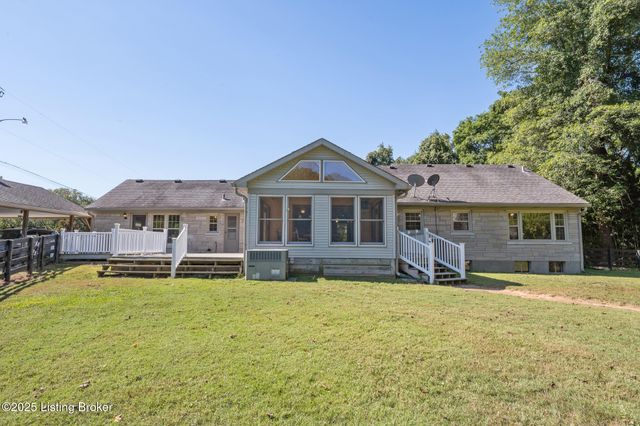 5607 Blevins Gap Rd, Louisville, KY 40272