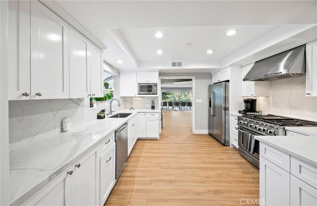 3716 Crownridge, Sherman Oaks, CA 91403