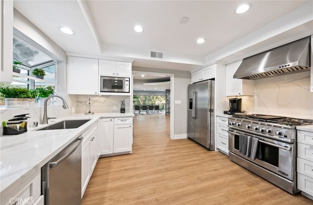 3716 Crownridge, Sherman Oaks, CA 91403