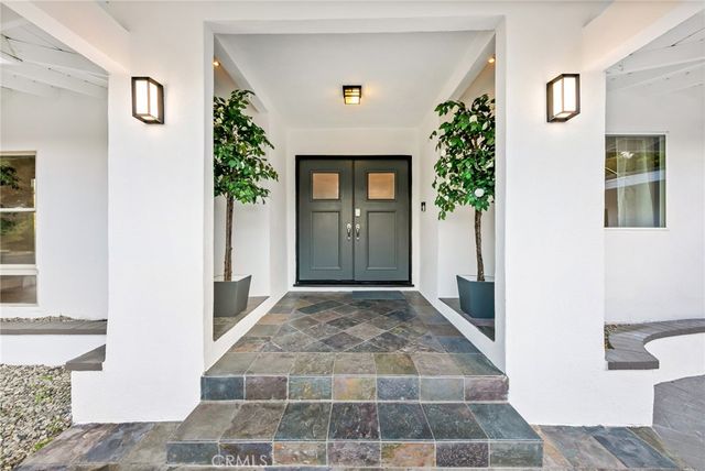 3716 Crownridge, Sherman Oaks, CA 91403