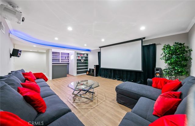 3716 Crownridge, Sherman Oaks, CA 91403