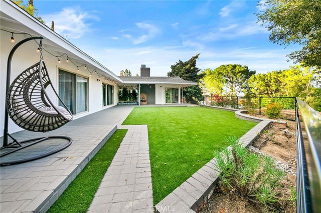 3716 Crownridge, Sherman Oaks, CA 91403