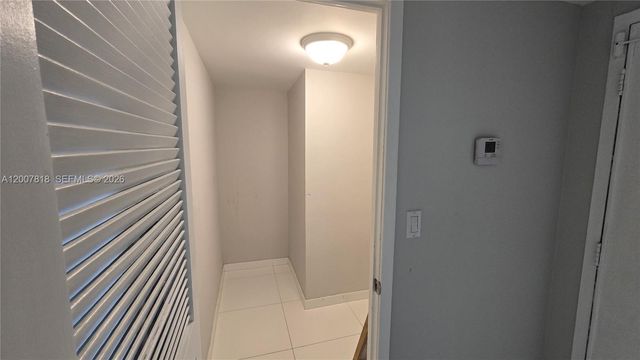 2500 Parkview Dr 2317, Hallandale Beach, FL 33009