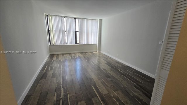 2500 Parkview Dr 2317, Hallandale Beach, FL 33009