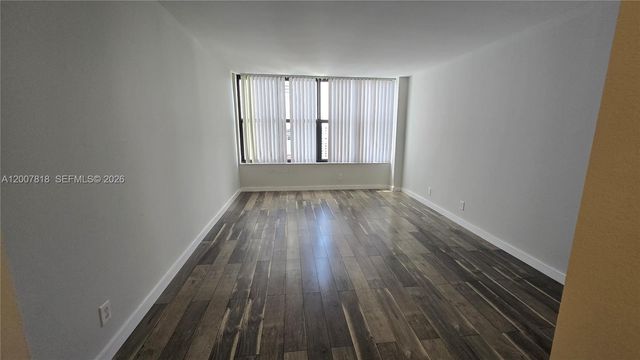 2500 Parkview Dr 2317, Hallandale Beach, FL 33009